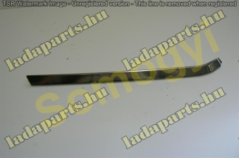 hátsó oszlopdíszléc jobb