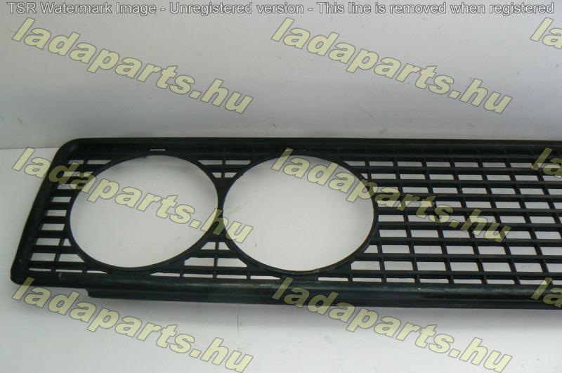 hűtőrács bal /fekete, a keretben 9 borda/