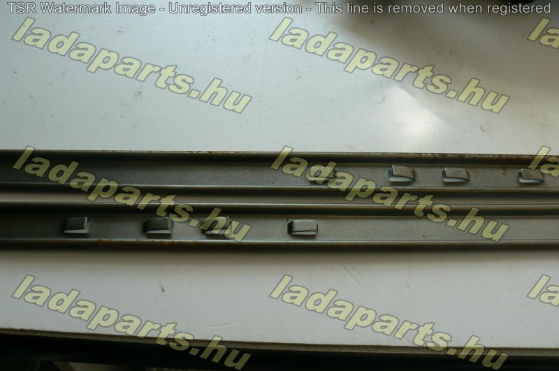 lökhárító gumisín tartólemez pár