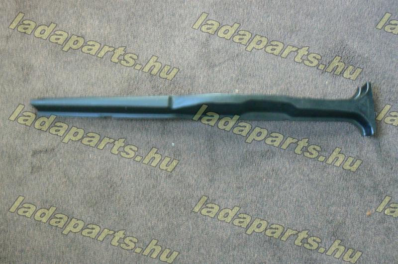 Lada   Ajtó középoszlop jobb