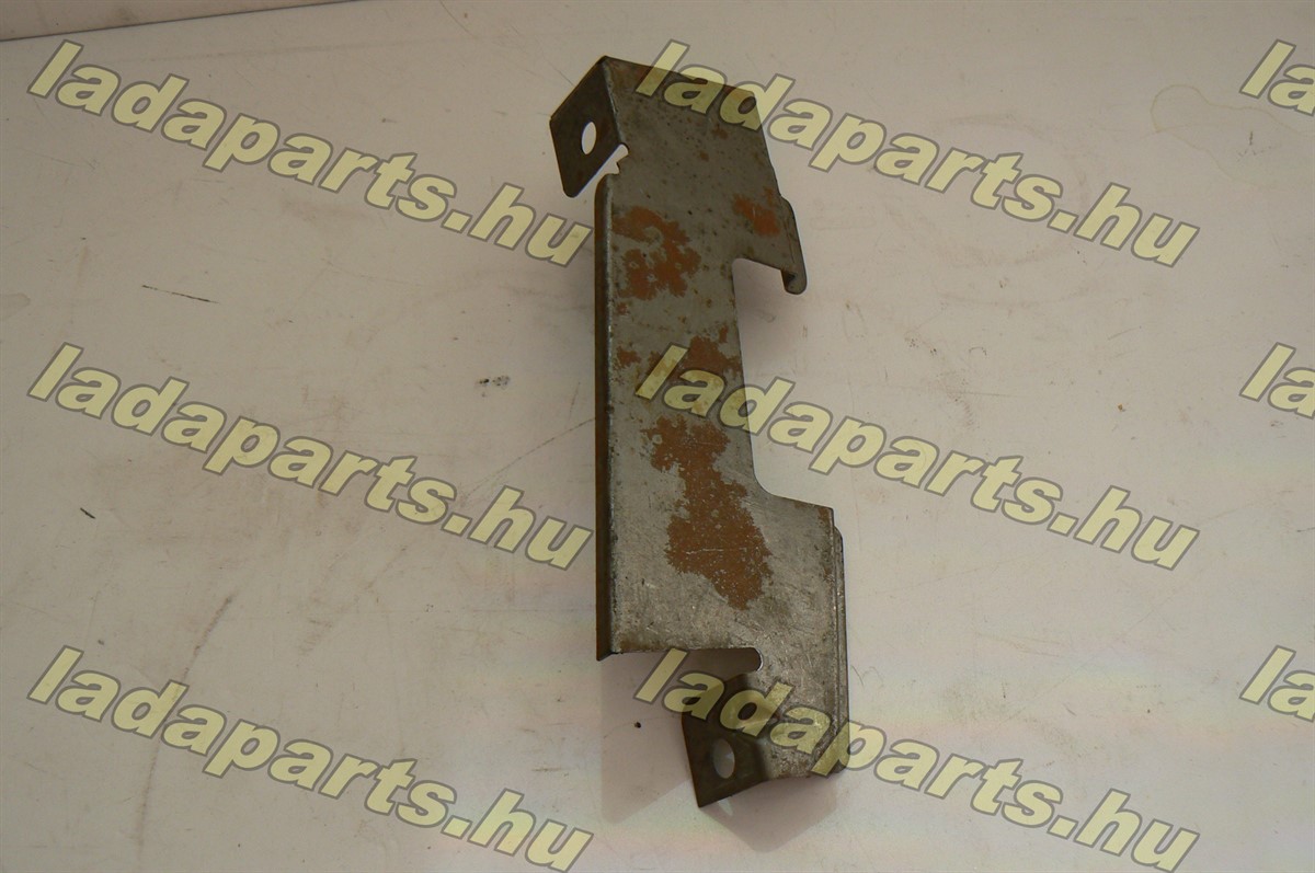 hűtőrács tartó jobb