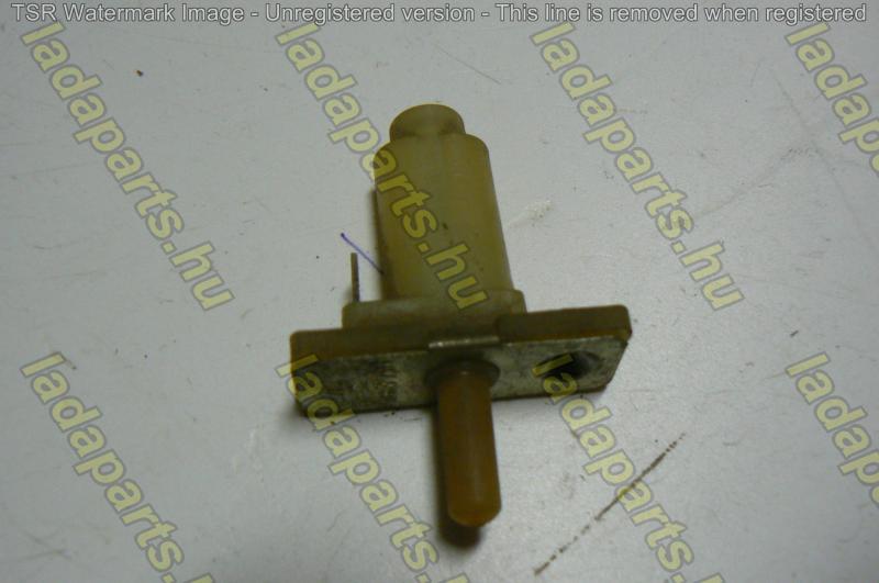 világítás kapcsoló/motortér /