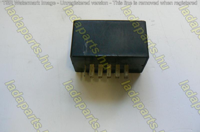 Samara   Ablaktörlő intervallum relé 52.3747