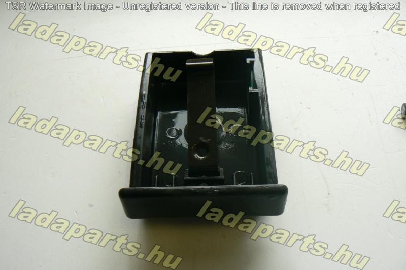 hamutartó műszerfalban