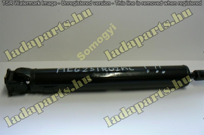 Komplett hátsó kardántengely erősített kardánkereszttel 