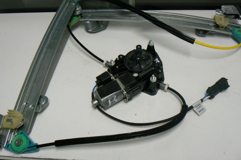 Ablakemelő szerkezet bal első Kalina új tipusú