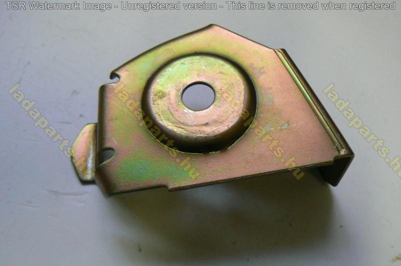 lökhárítótartó jobb első sárvédőn