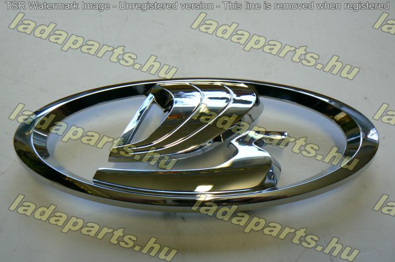 hűtőrács embléma urbán