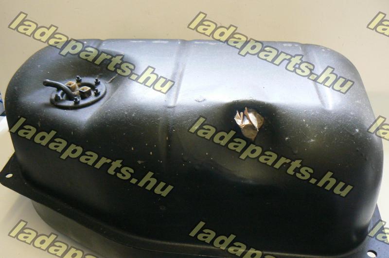 üzemanyagtank/2104/